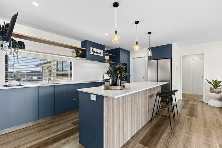 Photo of property in 25 Papawhero Drive, Bell Block, New Plymouth, 4312