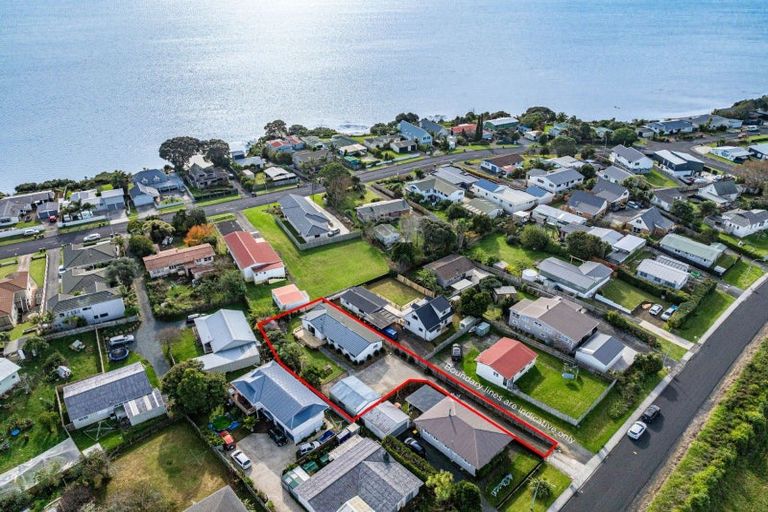 Photo of property in 13 Stevenson Road, Clarks Beach, 2122