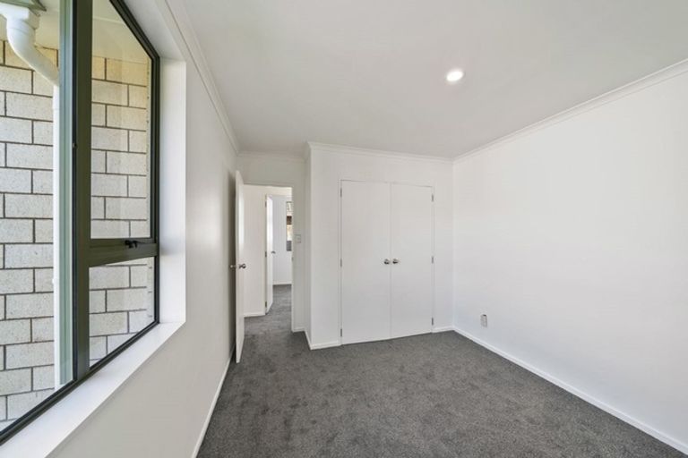 Photo of property in 30a Kayes Road, Pukekohe, 2120