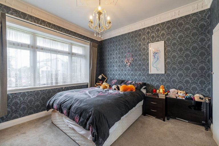 Photo of property in 37 Stewart Crescent, Hokowhitu, Palmerston North, 4410