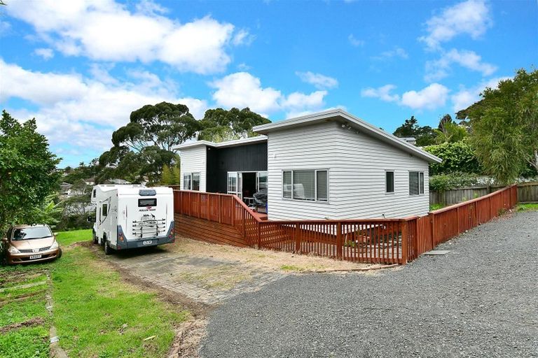 Photo of property in 139 Albany Highway, Unsworth Heights, Auckland, 0632