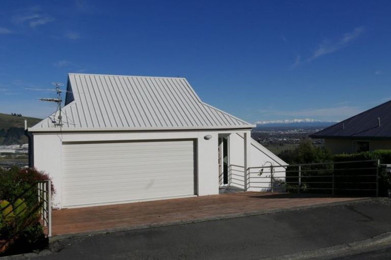 Photo of property in 104 Cannon Hill Crescent, Mount Pleasant, Christchurch, 8081