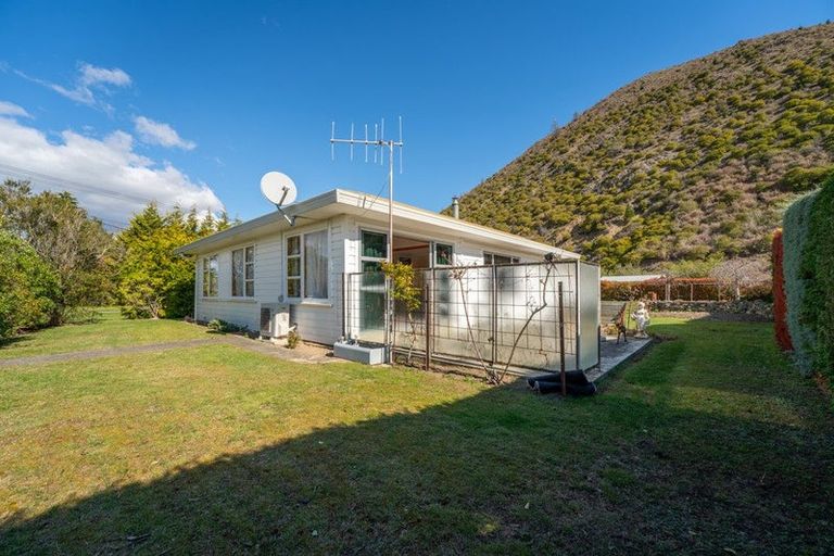 Photo of property in 69 Gordon Street, Kurow, 9435