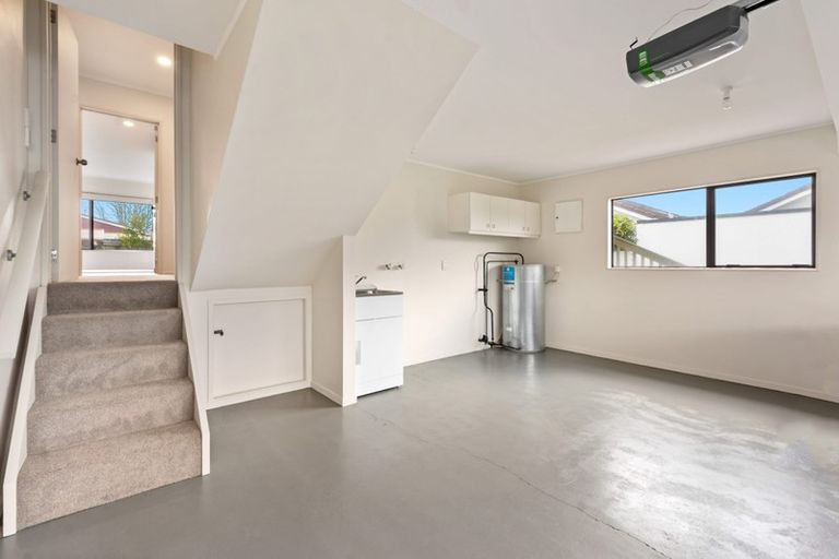 Photo of property in 12c Carnot Street, Glenholme, Rotorua, 3010