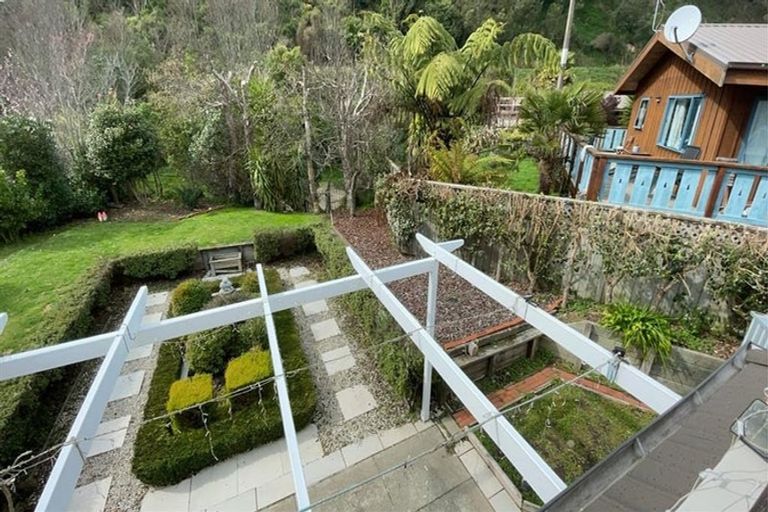 Photo of property in 5 Heather Place, Picton, 7220