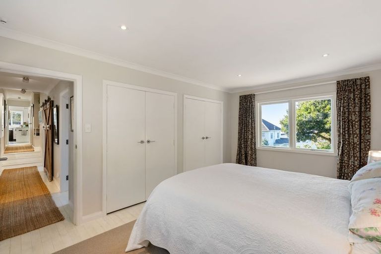 Photo of property in 33 Wade Street, Wadestown, Wellington, 6012