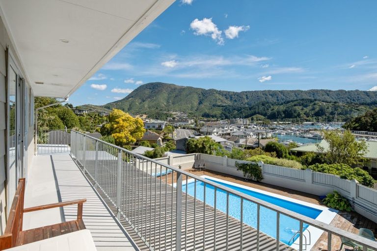 Photo of property in 4a Rutland Street, Picton, 7220