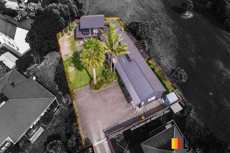Photo of property in 180 Carnoustie Drive, Wattle Downs, Auckland, 2103