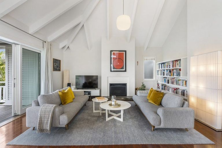 Photo of property in 15 Grosvenor Street, Grey Lynn, Auckland, 1021