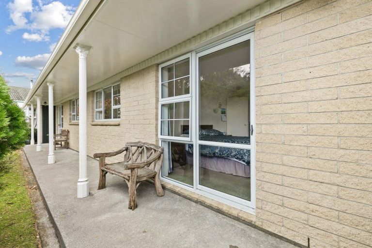 Photo of property in 9 Kapu Grove, Whalers Gate, New Plymouth, 4310