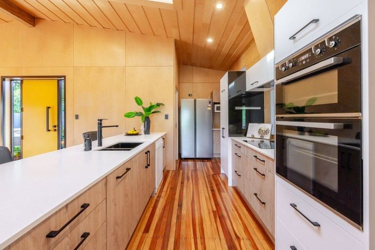 Photo of property in 5 Saint Marys Road, Waipukurau, 4200