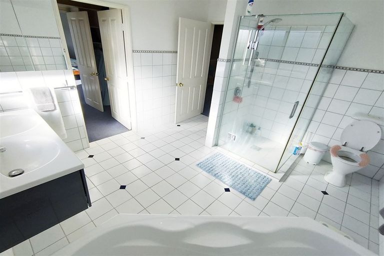 Photo of property in 14 Baldoyle Way, Casebrook, Christchurch, 8051