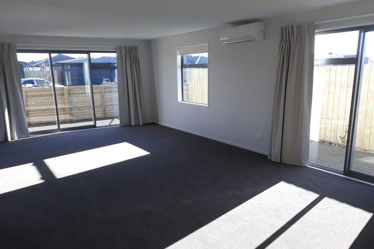 Photo of property in 14 Romney Drive, Belfast, Christchurch, 8051