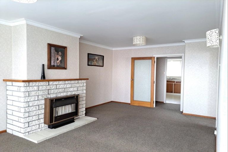 Photo of property in 5 Ely Place, Levin, 5510