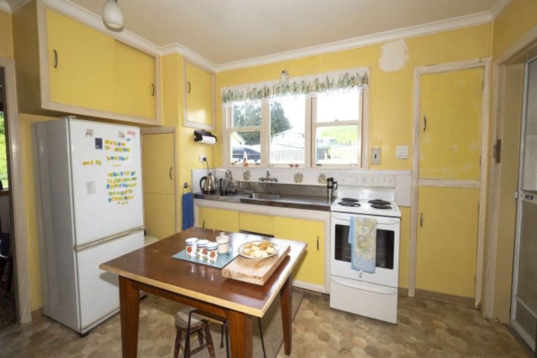 Photo of property in 262 Nireaha Hukanui Road, Eketahuna, 4995