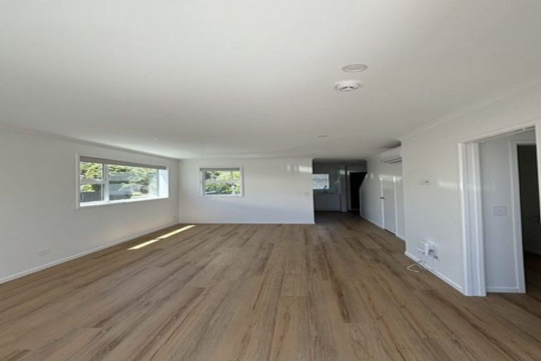 Photo of property in 56b Oxford Terrace, Epuni, Lower Hutt, 5011