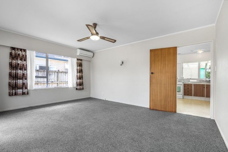 Photo of property in 191c Centreway Road, Orewa, 0931