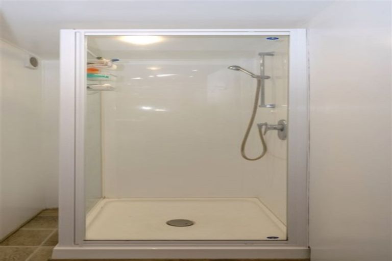 Photo of property in 32 Vickerman Street, Grovetown, Blenheim, 7202