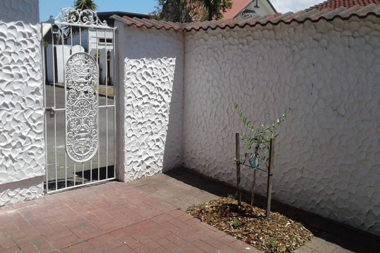 Photo of property in 455 Marine Parade, Napier South, Napier, 4110