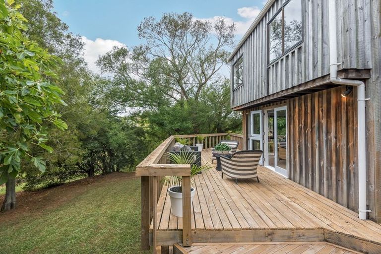 Photo of property in 2/64 Mirrabooka Avenue, Botany Downs, Auckland, 2010