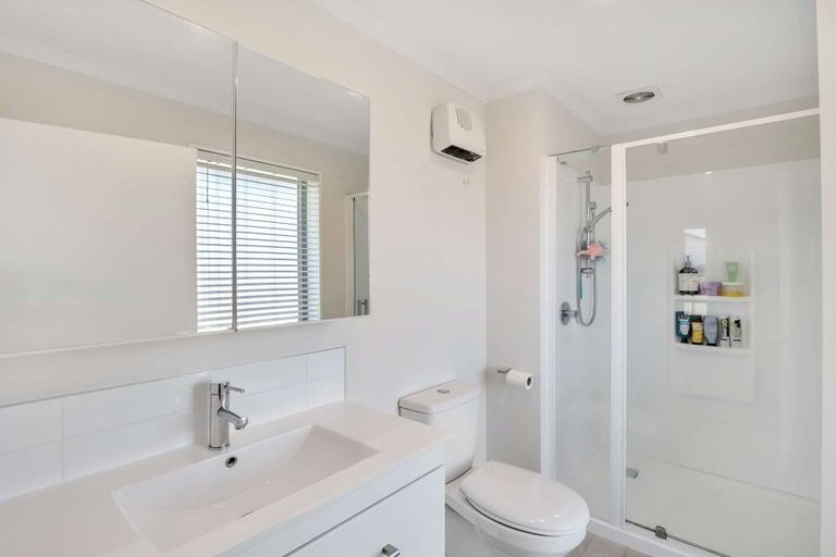 Photo of property in 75 Aviemore Drive, Marshland, Christchurch, 8083