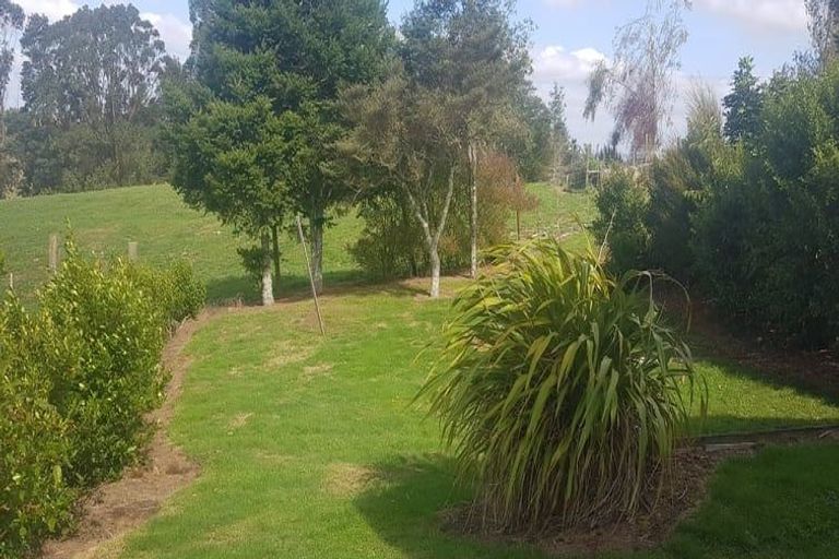 Photo of property in 240 Te Waerenga Road, Hamurana, Rotorua, 3096