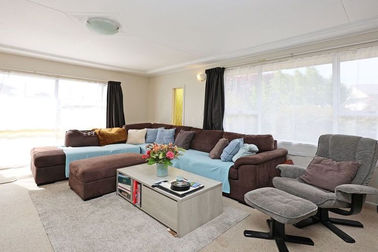 Photo of property in 51 Stuart Street, Holmes Hill, Oamaru, 9401