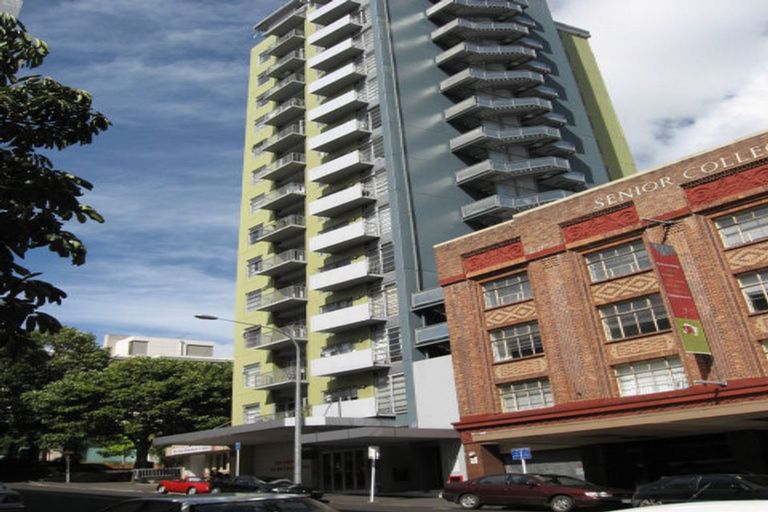 Photo of property in The Aucklander Apartments, 9e/25 Rutland Street, Auckland Central, Auckland, 1010