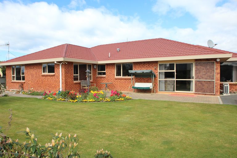 Photo of property in 6 Hannah Place, Holmes Hill, Oamaru, 9401