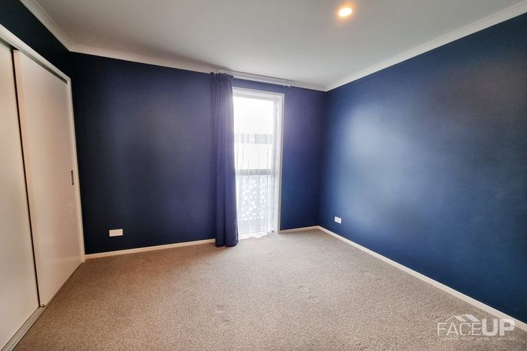 Photo of property in 19 Kerewhenua Crescent, Hobsonville, Auckland, 0616