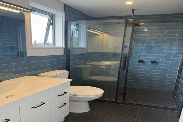 Photo of property in 4 Tedder Way, Karori, Wellington, 6012