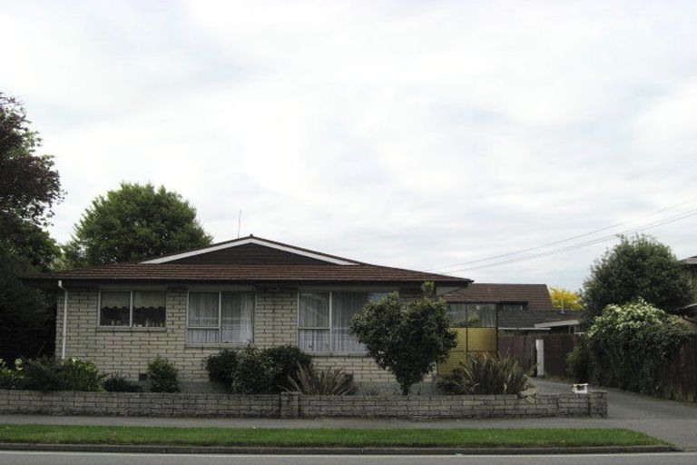 Photo of property in 1/145 Grahams Road, Burnside, Christchurch, 8053