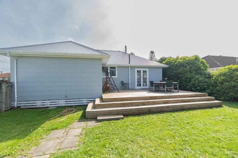 Photo of property in 31 Kummer Crescent, Masterton, 5810