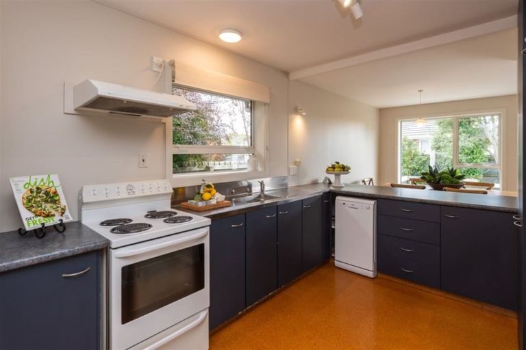 Photo of property in 47 Fovant Street, Russley, Christchurch, 8042