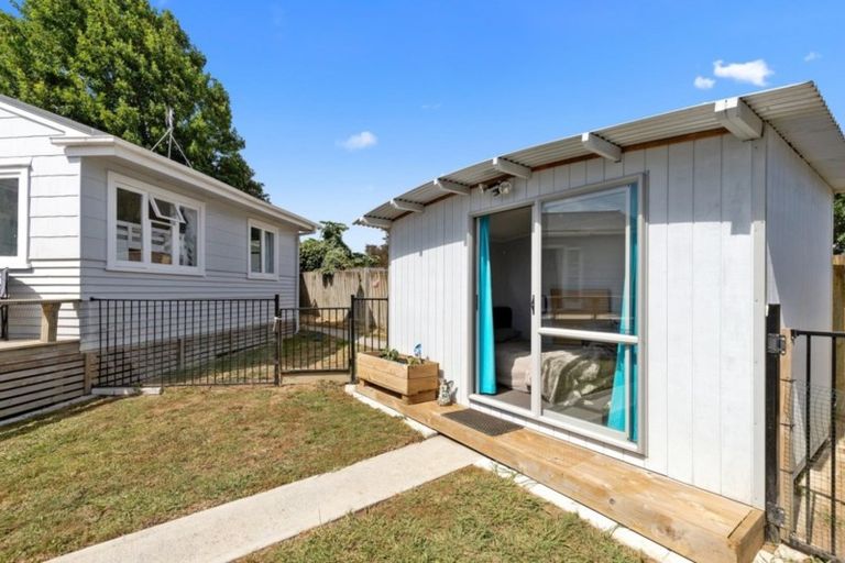 Photo of property in 7a Hume Place, Fairfield, Hamilton, 3214