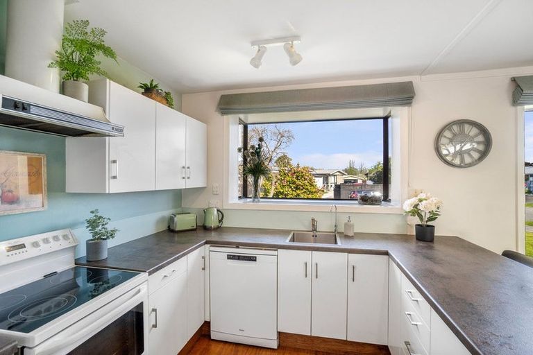 Photo of property in 10 Charles Upham Avenue, Hillmorton, Christchurch, 8025