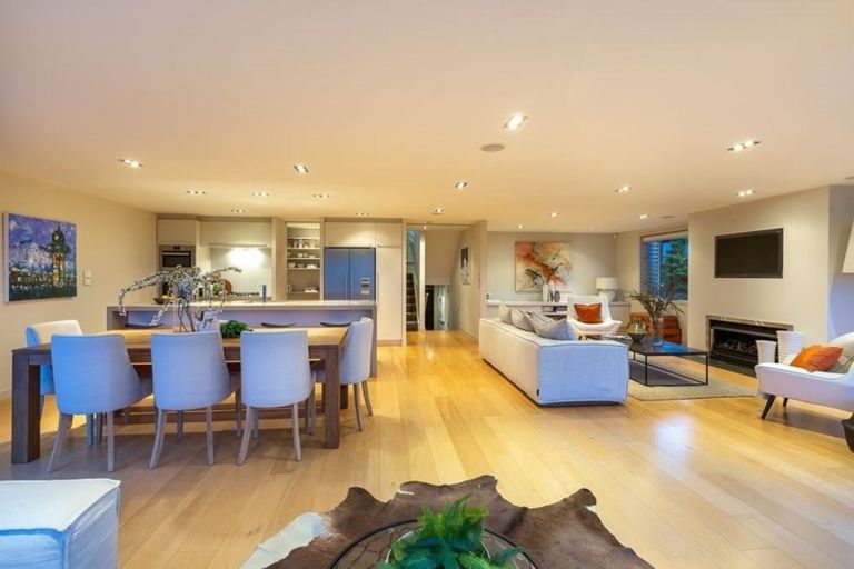 Photo of property in 44a Castor Bay Road, Castor Bay, Auckland, 0620