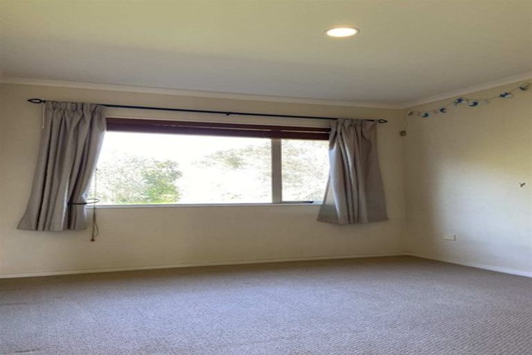Photo of property in 15 Maybole Drive, Flat Bush, Auckland, 2016