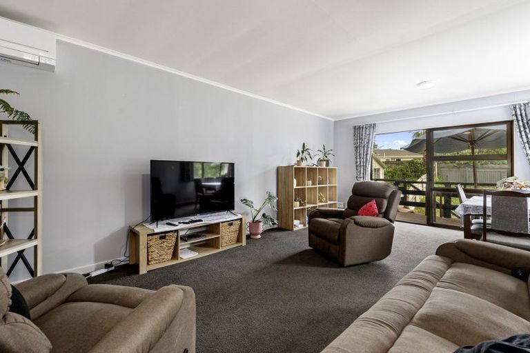 Photo of property in 16 Malyon Street, Te Puke, 3119