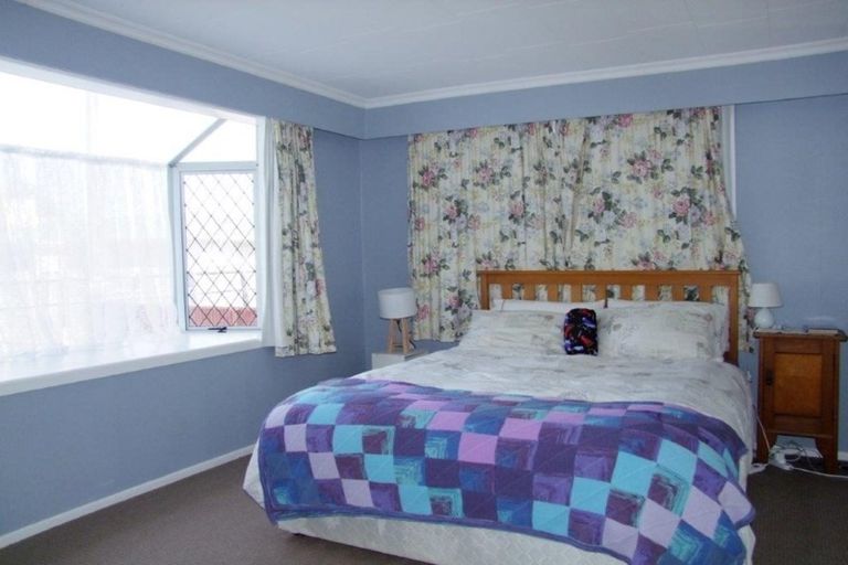 Photo of property in 21 Stewart Road, Milton, 9220