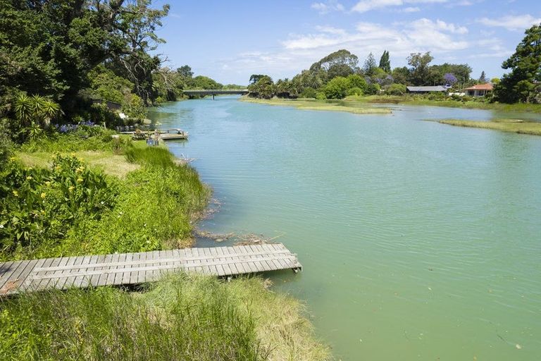 Photo of property in 12 Oak Street, Mangapapa, Gisborne, 4010
