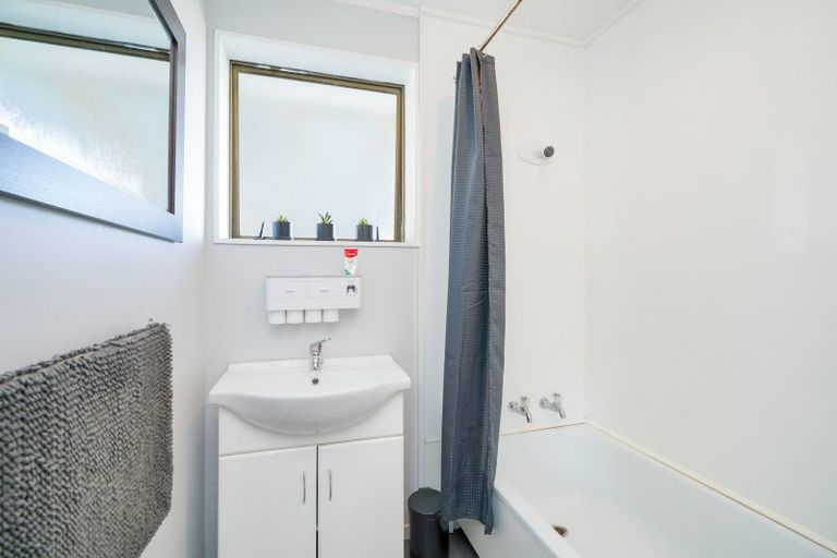 Photo of property in 68 Newbie Street, Heidelberg, Invercargill, 9812