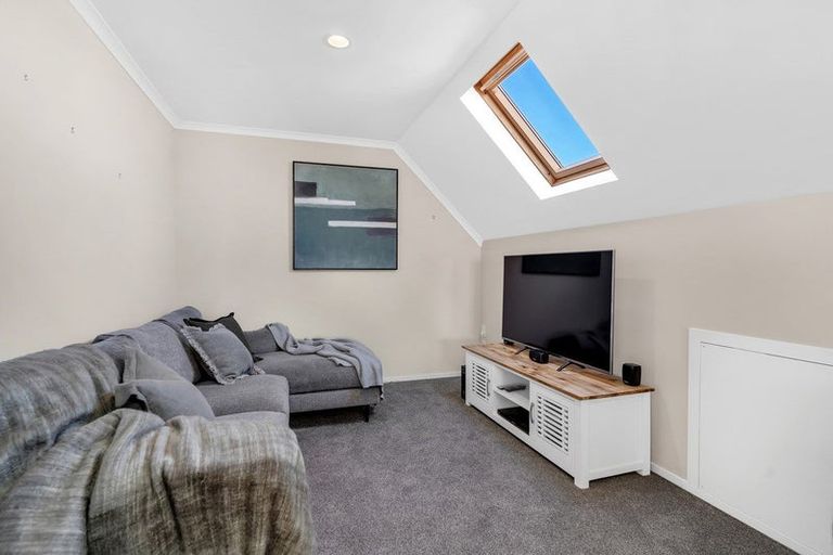 Photo of property in Holdsworth Villas, 54/2 William Donald Drive, Solway, Masterton, 5810