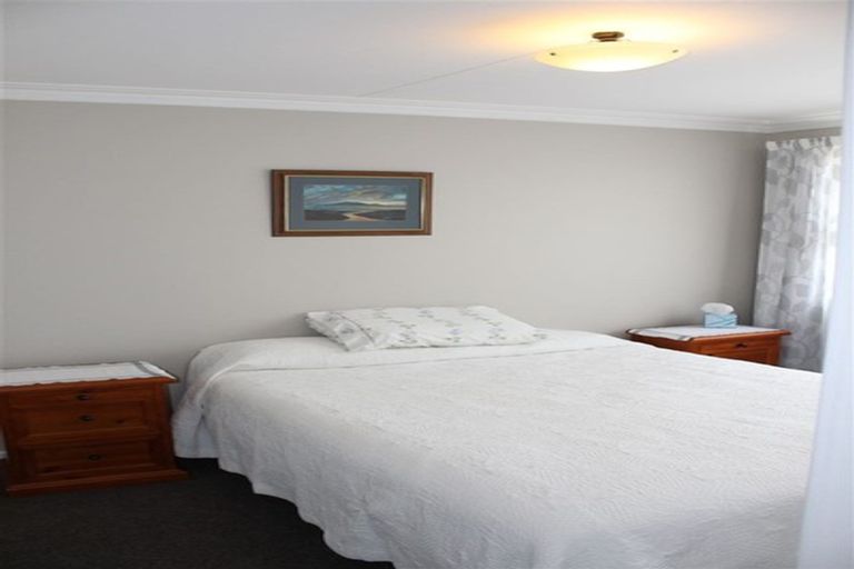 Photo of property in 92 Eglinton Road, Mornington, Dunedin, 9011