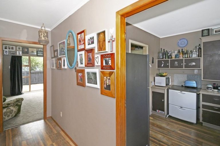 Photo of property in 1/47 Record Street, Fitzroy, New Plymouth, 4312