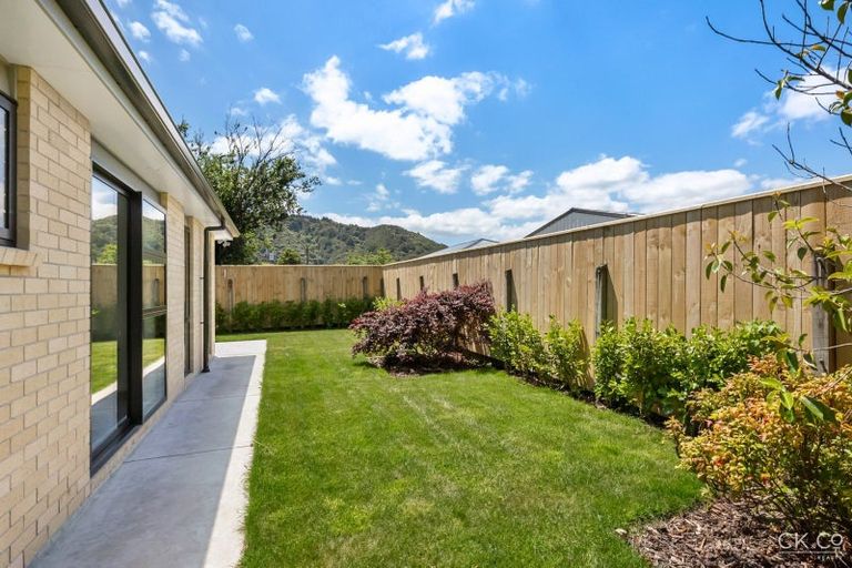 Photo of property in 54a Brentwood Street, Trentham, Upper Hutt, 5018