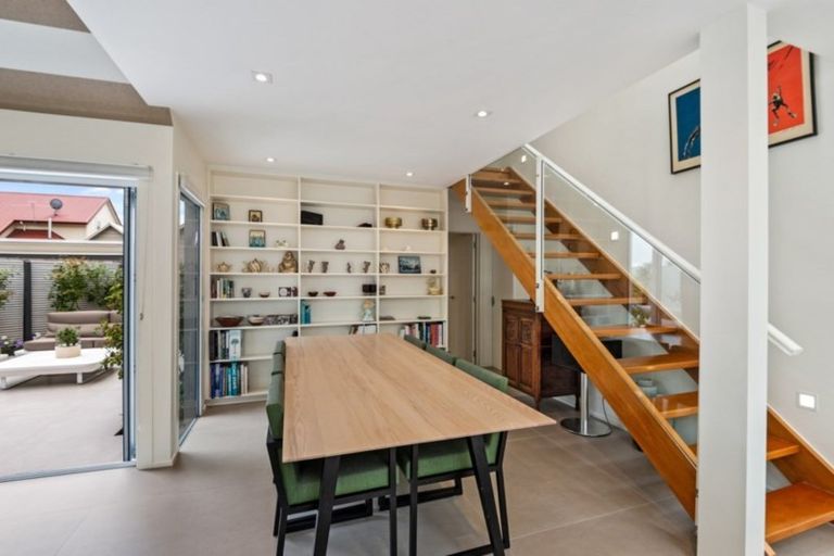 Photo of property in 21 Conference Street, Christchurch Central, Christchurch, 8013