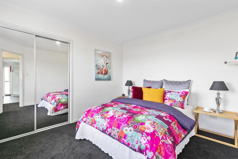 Photo of property in 8 Bezar Place, Flat Bush, Auckland, 2016