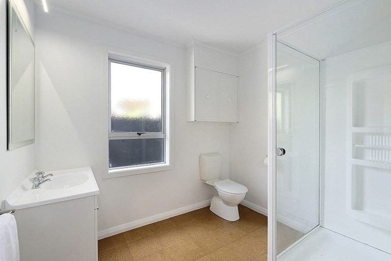 Photo of property in 6 Gothic Place, Ilam, Christchurch, 8041