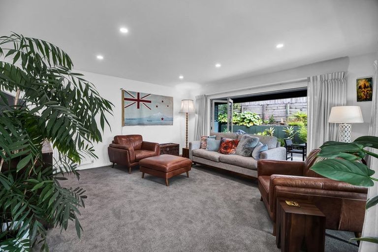 Photo of property in 50 Roto Street, Hurdon, New Plymouth, 4310